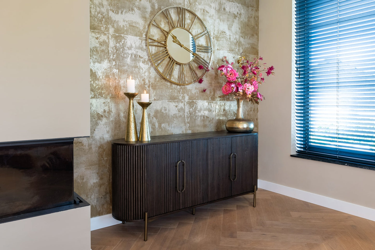 Kumode Luxor 4-durvju Richmond Interiors 85/180/50 cm brūns - N1 Home