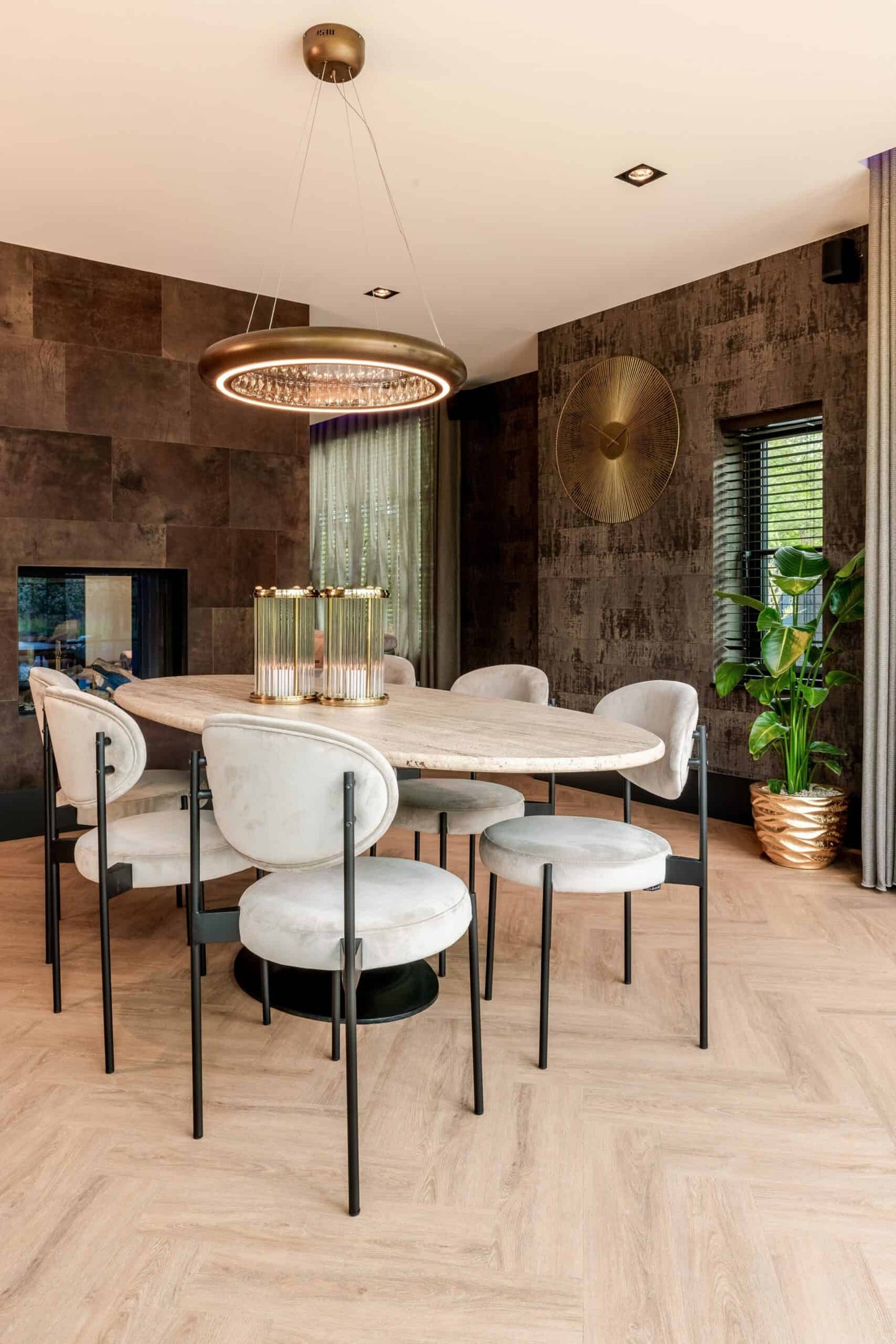 Galds Hampton Richmond Interiors 230/78/100 cm melns oval