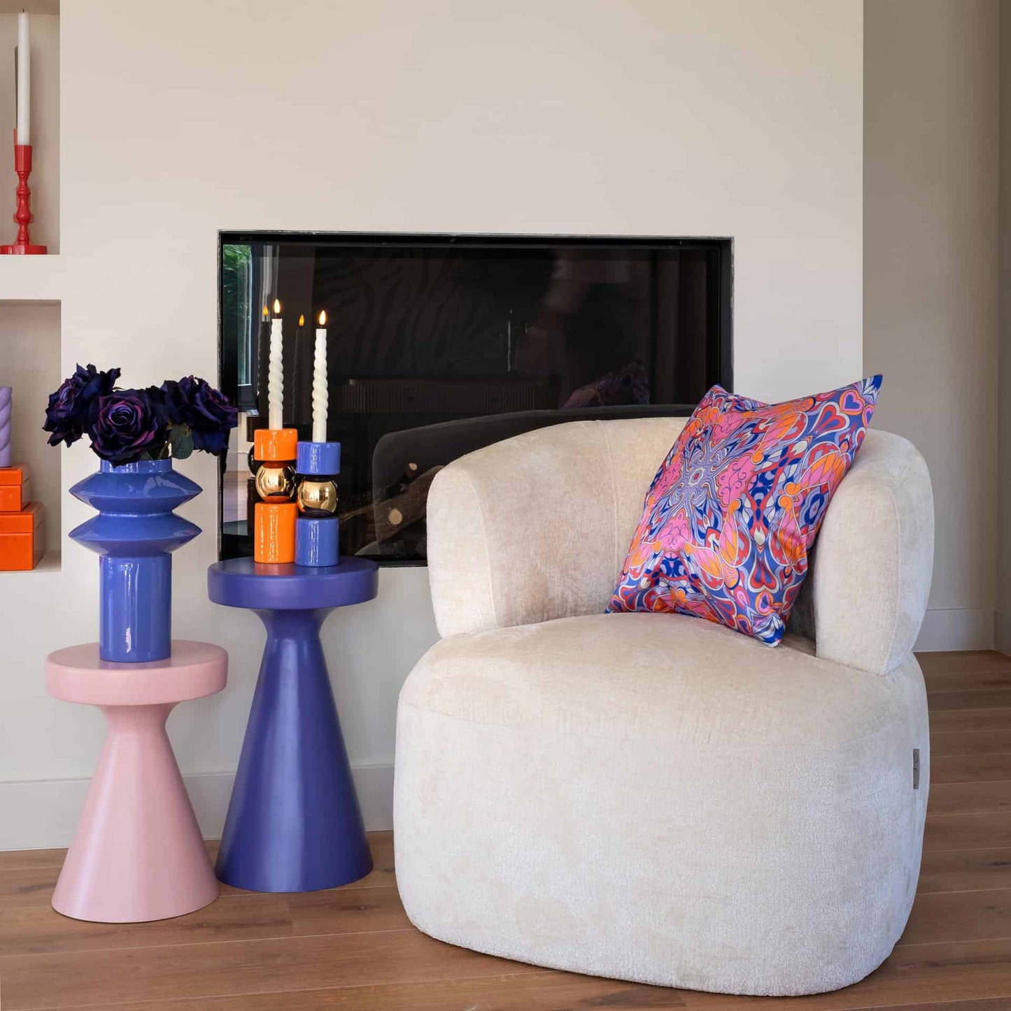 Kafijas galds Kimble Richmond Interiors 30/54/30 cm purple