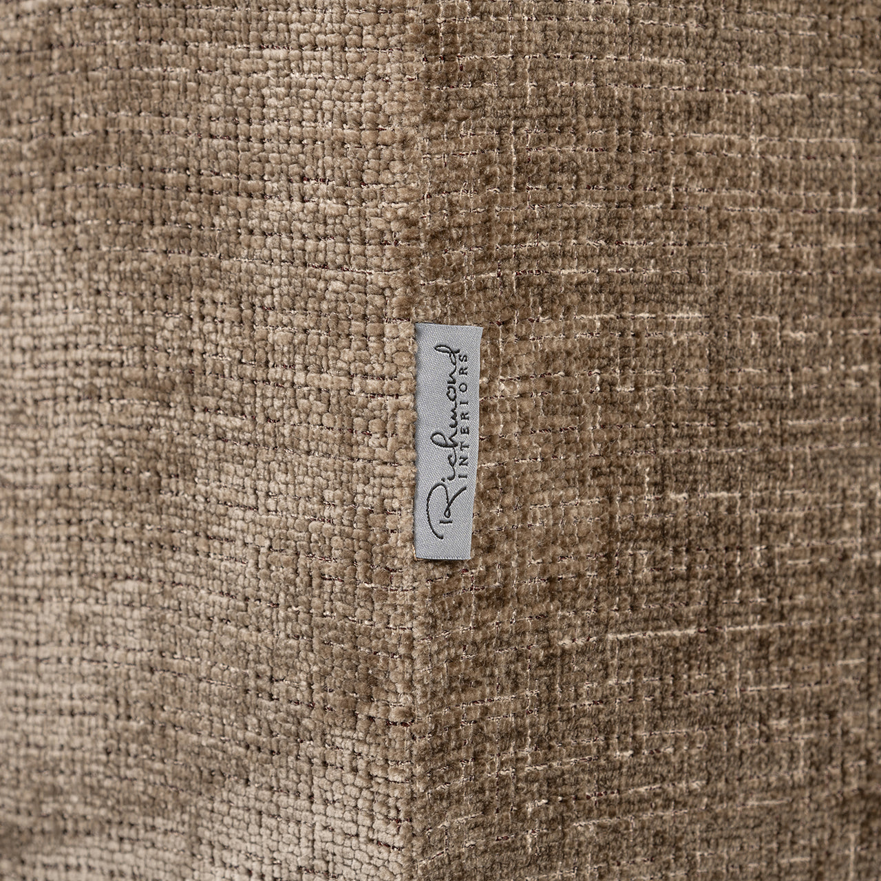 Dīvāns Beaudy Richmond Interiors 74/230/96 cm Niagara 104 Stone Chenille - N1 Home