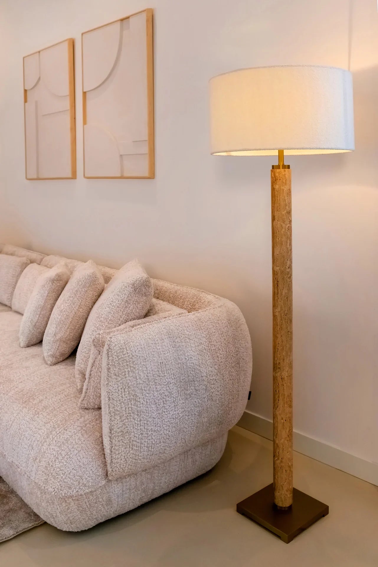 Stāvlampa Richmond Interiors Lorén 166/50/50 cm bēšs - N1 Home