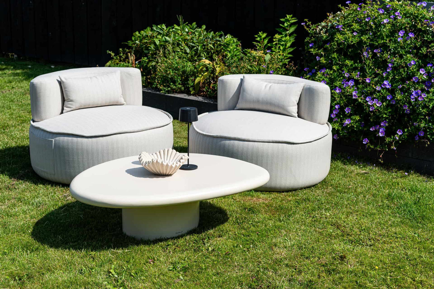Kafijas galds Urban Bloom sandstone Richmond Interiors 34/114/90 cm krēms - N1 Home